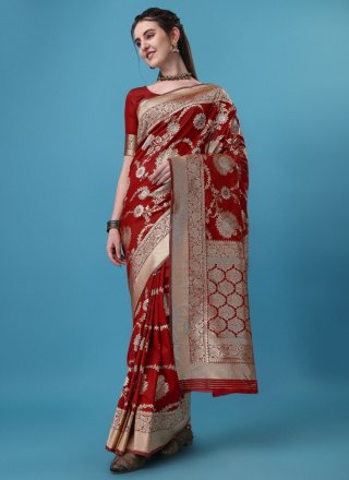 Embroidered and Lace Work Banarasi Jacquard Traditional Saree In Maroon for Ceremonial