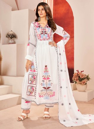 White lace sale salwar suit