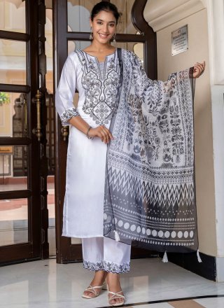 Engrossing White Silk Blend Salwar Suit with Embroidered Work