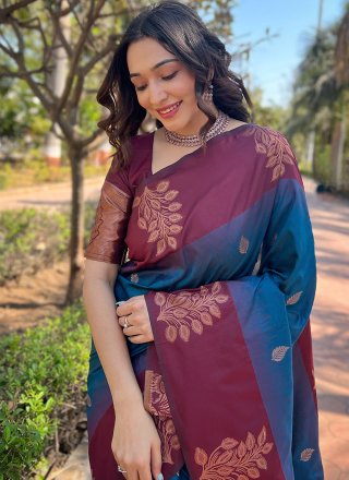Genius Blue Silk Traditional Saree