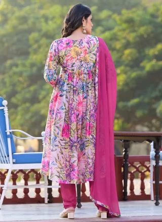 Georgette Salwar Suit In Pink