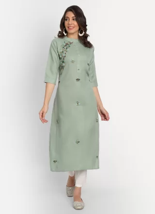 Green Blended Cotton Casual Kurti with Embroidered Work for Women