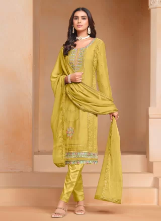 Green Chiffon Salwar Suit with Embroidered Work for Ceremonial