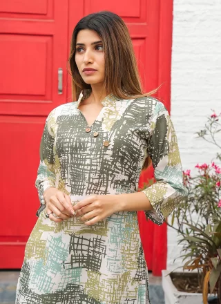 Green Cotton Casual Kurti with Abstract Print Work for Women