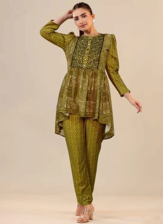 Green Cotton Print Work Party Wear Kurti for Casual