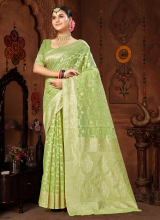 Green Cotton Thread Work Casual Sari for Casual