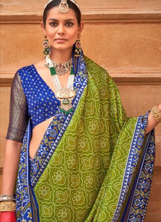 Green Patola Silk Contemporary Sari with Patola Print Work for Women