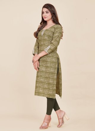 Green Rayon Casual Kurti with Print Work for Women