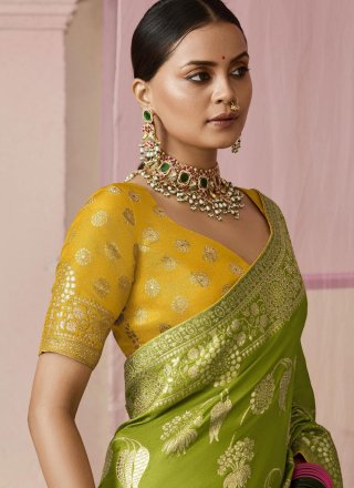 Green Viscose Contemporary Saree with Floral Patch and Weaving Work