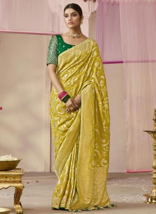 Green Viscose Floral Patch and Weaving Work Trendy Saree