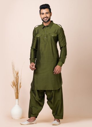 Green Viscose Kurta Pyjama In Plain