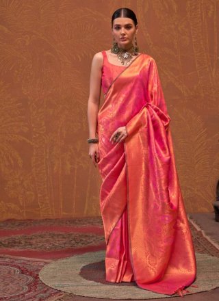Handloom Silk Trendy Saree In Peach and Pink