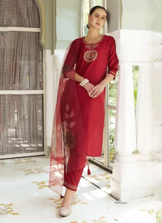 Expensive Cotton Silk Designer Salwar Kameez Cotton Silk Designer Salwar Suits and Cotton Silk Latest Salwar Suits Online Shopping