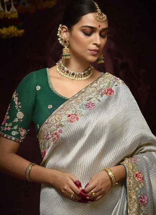 Kanjivaram Silk Classic Sari In Grey