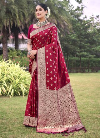 Buy Sariya Floral Print Banarasi Viscose Rayon, Cotton Silk Saree (Beige,  Yellow) Online at Best Prices in India - JioMart.