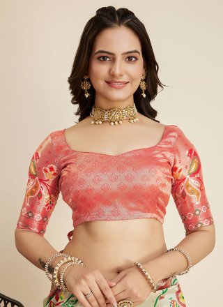 Kanjivaram Silk Trendy Saree In Off White
