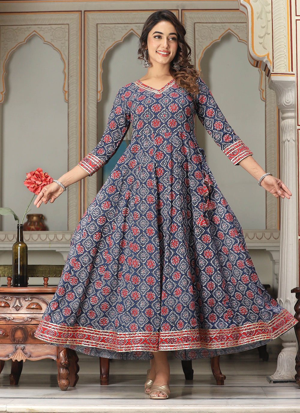 Plain Blue Taffeta Silk Gown at Rs.899/Piece in vidisha offer by Manbhavan  fashion