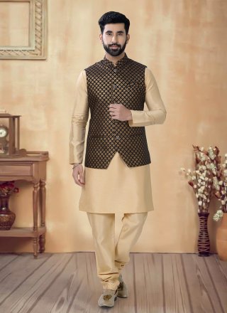 Men Black and Gold Silk Sequins and Thread Work Kurta Payjama with Jacket