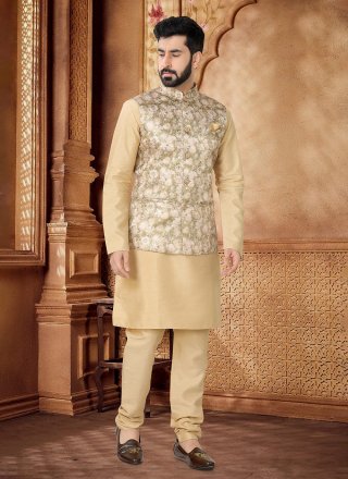 Men Gold and Green Jacquard Embroidered, Sequins and Thread Work Kurta Payjama with Jacket
