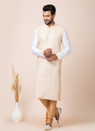 Men's White Banarasi Silk Kurta Pyjama with Embroidered Work