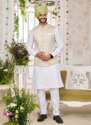 Off White Art Banarasi Silk Kurta Payjama with Jacket with Machine Embroidery Work for Men