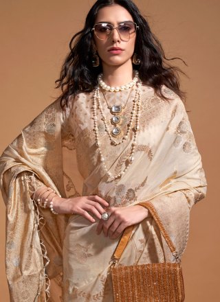 Off White Pure Georgette Trendy Saree