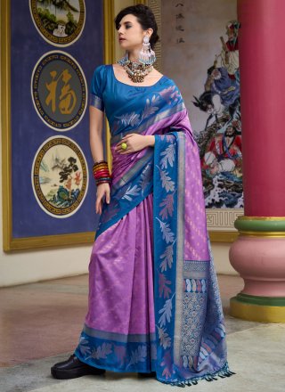 Patch Border and Weaving Work Banarasi Silk Trendy Saree In Lavender for Ceremonial