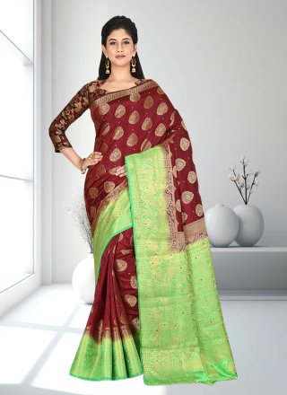 Peppy Maroon Kanjivaram Silk Classic Saree with Zari Work