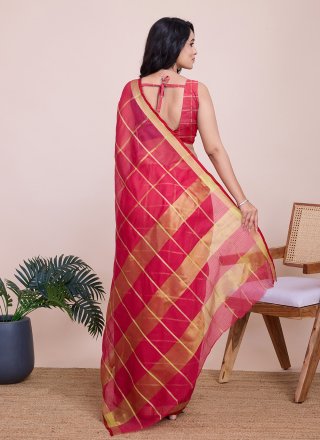 Pink Kota Doriya Classic Saree with Weaving and Zari Work