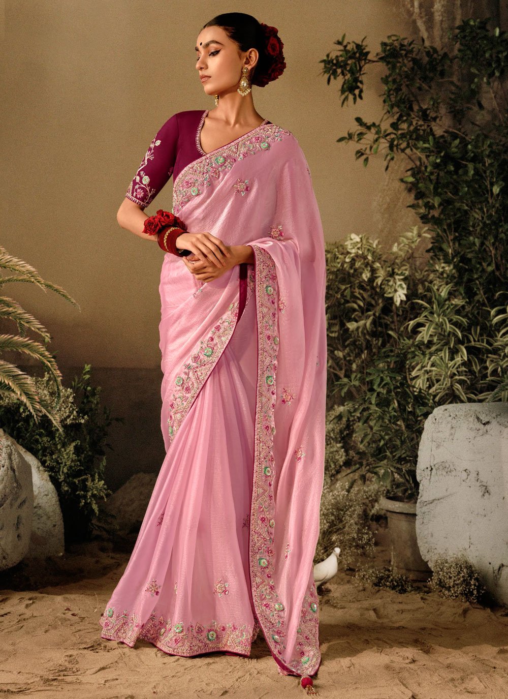 Which colour blouse do I wear with a baby pink saree? - Quora