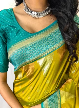 Print Work Silk Traditional Saree In Green for Casual