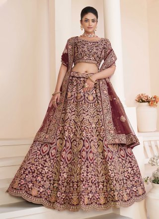 Red Velvet Lehenga at best price in Jaipur by Somya Fashion Studio | ID:  8363270862