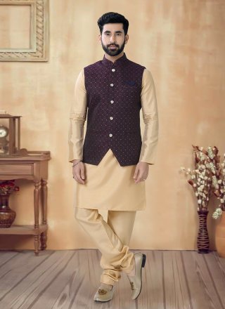 Sequins and Thread Work Silk Kurta Payjama with Jacket In Gold and Wine