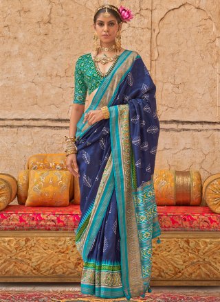 Silk Classic Saree In Blue