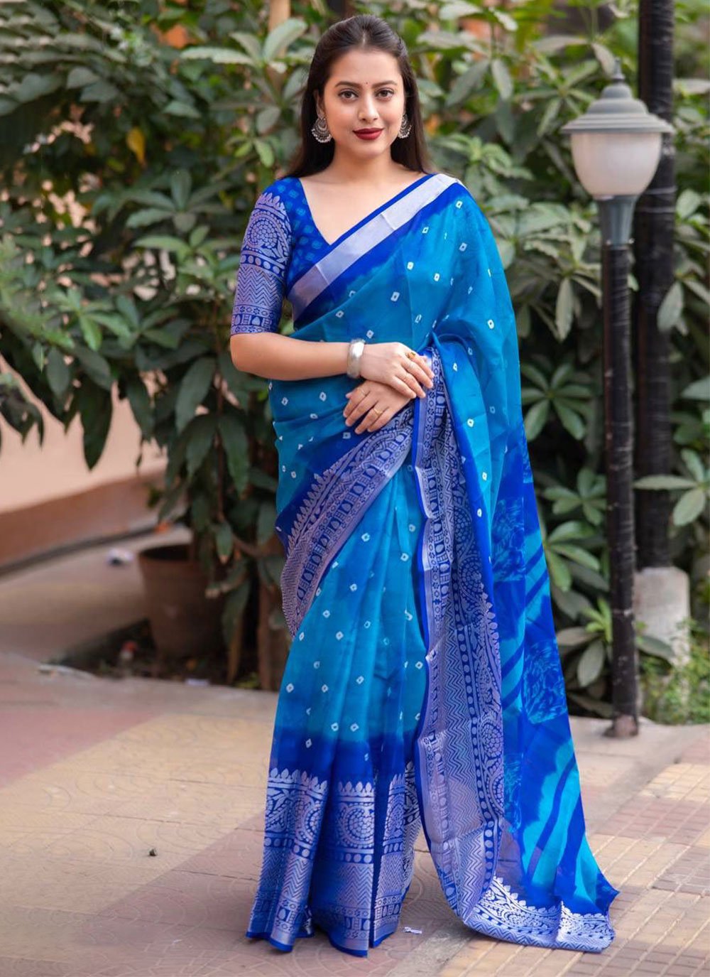 WARLI ART, BLUE & BEIGE COMBINATION PURE RAW SILK SAREE – ShopBollyWear.Com