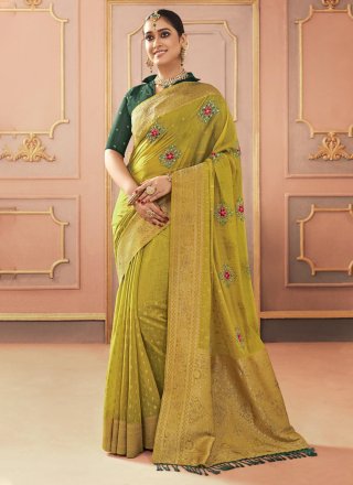 silk trendy saree in green 280927