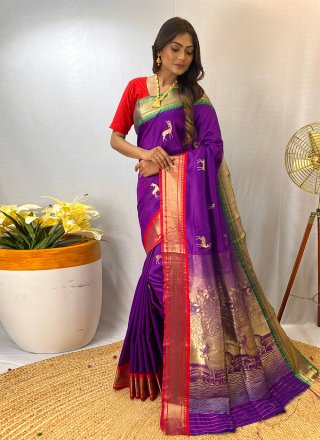 Silk Trendy Saree In Purple