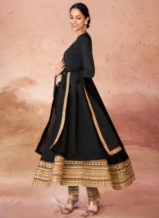 Staggering Black Crepe Silk Salwar Suit with Embroidered Work