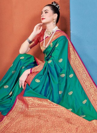 Transcendent Rama Silk Traditional Saree with Weaving Work