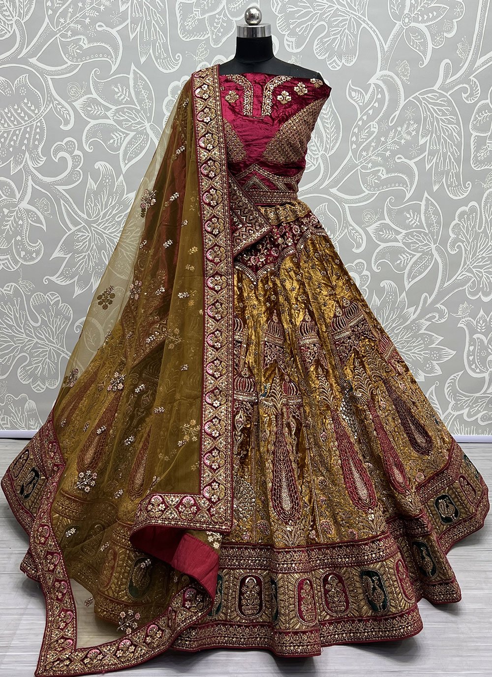 Vintage Indian Pink Stitched Long Skirt Slik Lehenga Heavy Wedding Zari Work  | eBay
