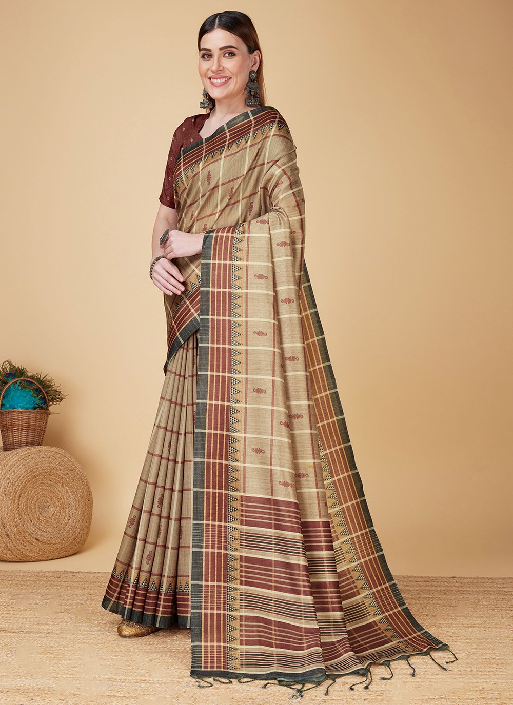 Buy Weaving Work Cotton Silk Casual Sari In Beige and Brown : 283955