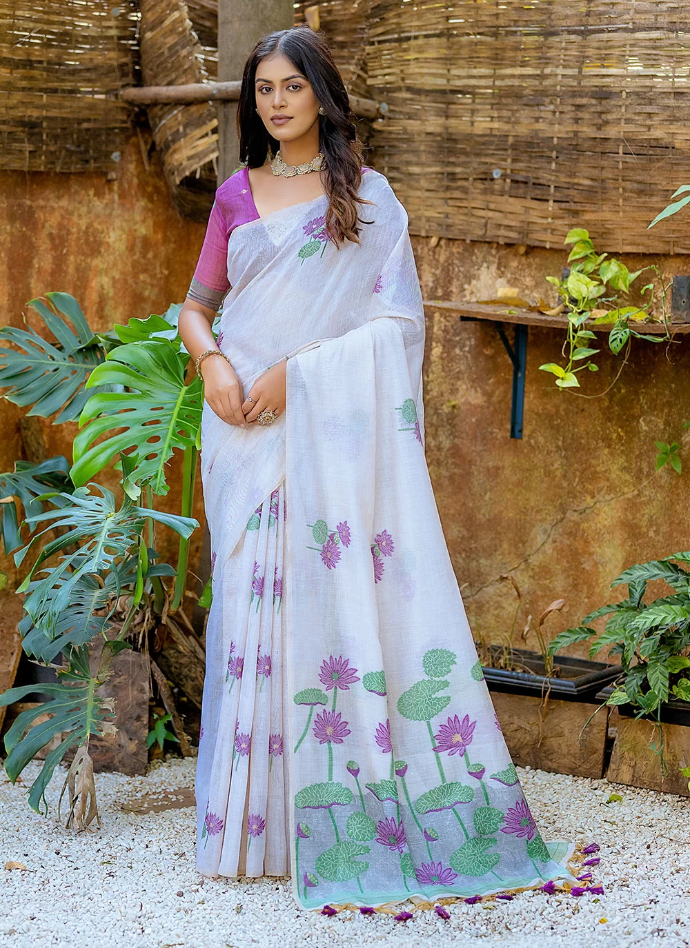 Buy Balika bodhu Solid/Plain Handloom Pure Cotton Blue, White Sarees Online  @ Best Price In India | Flipkart.com