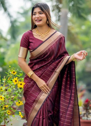 Sarees Online : Buy Indian Saree / Sari for Women USA, Canada, UK Saree ...