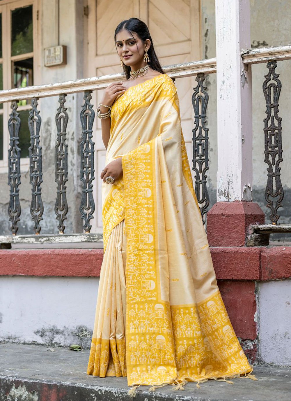 Yellow Patli Pallu Handloom Saree - Dhunki fashion