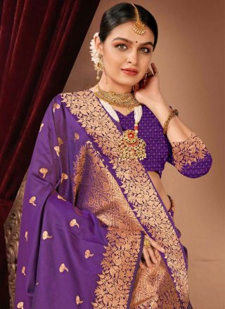 Woven Work Silk Contemporary Saree In Purple for Ceremonial