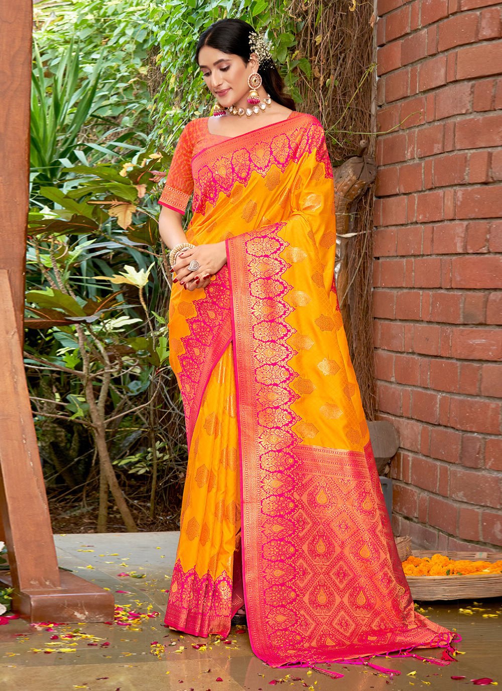 Buy PURE UPPADA TISSUE SAREE IN YELLOWPINK COMBINATION Online @ ₹3399 from  ShopClues