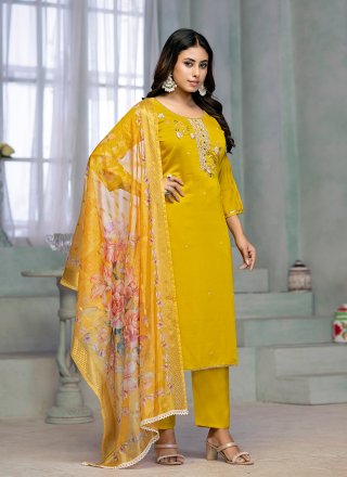 Yellow Embroidered and Print Work Cotton Salwar Suit Yellow Embroidered and Print Work Cotton Salwar Suit