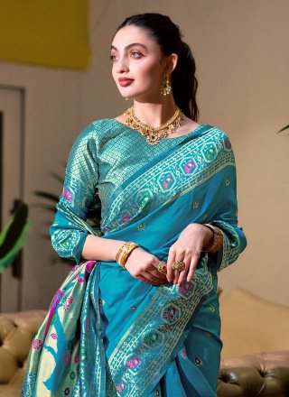 Aqua Blue Silk Blend Classic Saree with Broches, Jacquard and Zari Work