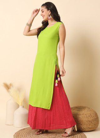 Aristocratic Green Rayon Designer Kurti In Plain
