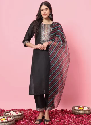 Black Blended Cotton Embroidered Work Salwar Suit